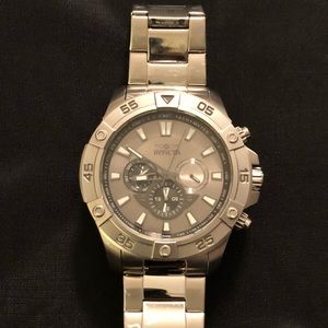 Invicta Men’s 48mm Pro Diver watch